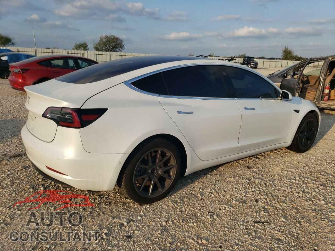 TESLA MODEL 3 2020 - 5YJ3E1EA7LF737529