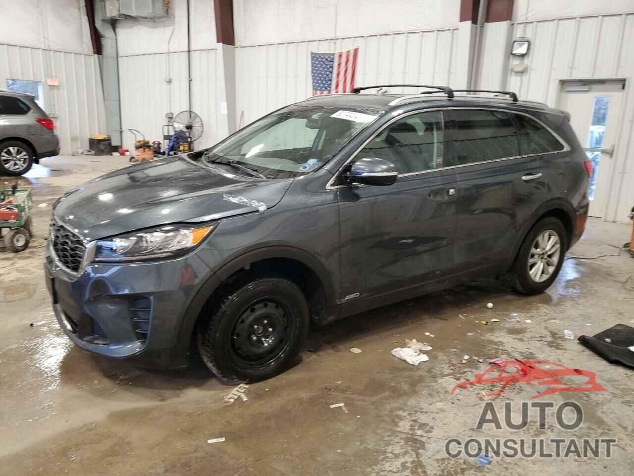 KIA SORENTO 2019 - 5XYPGDA32KG600056