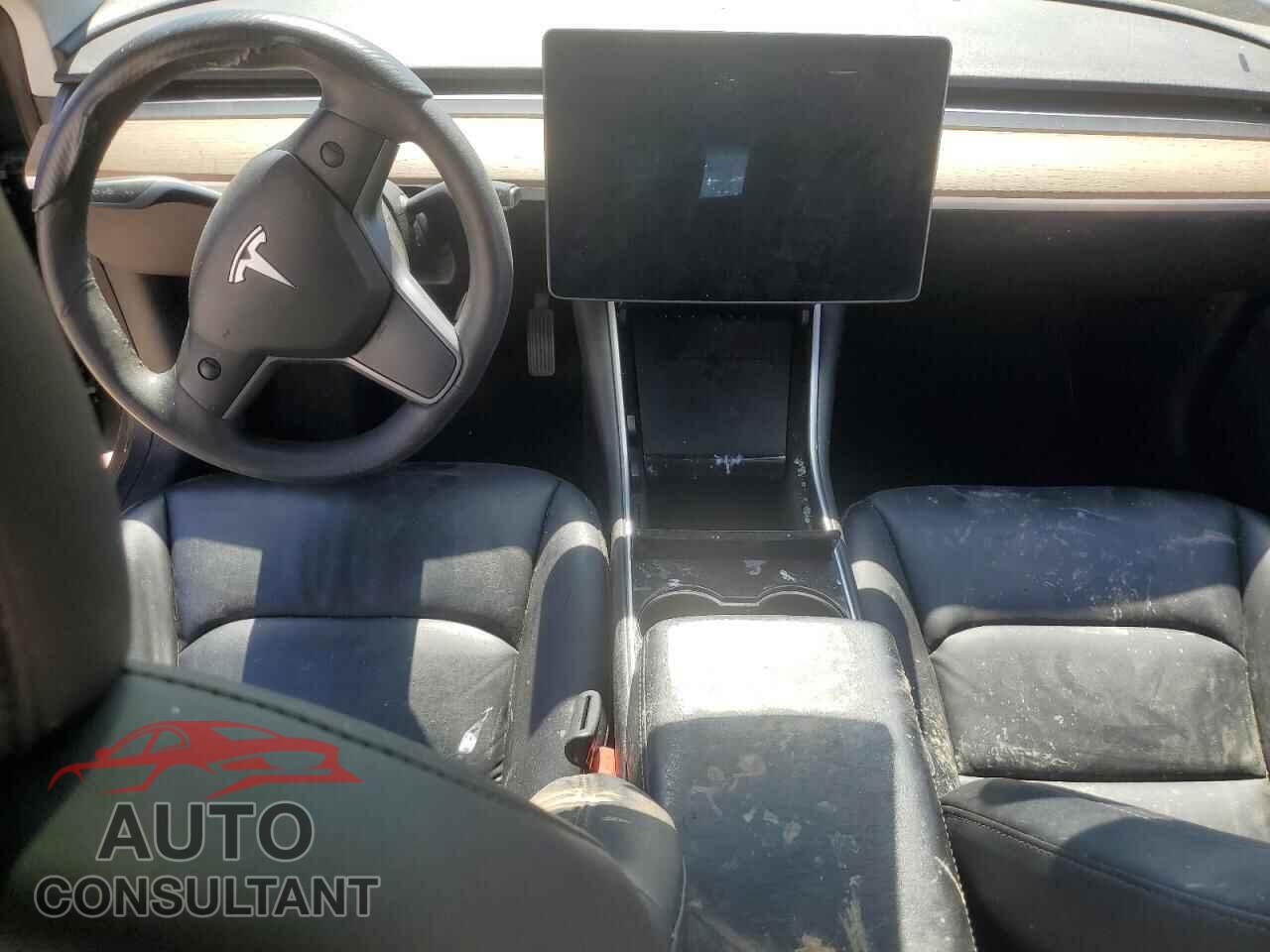 TESLA MODEL 3 2020 - 5YJ3E1EA6LF661186