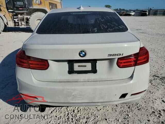 BMW 3 SERIES 2014 - WBA3B1G53ENS78574