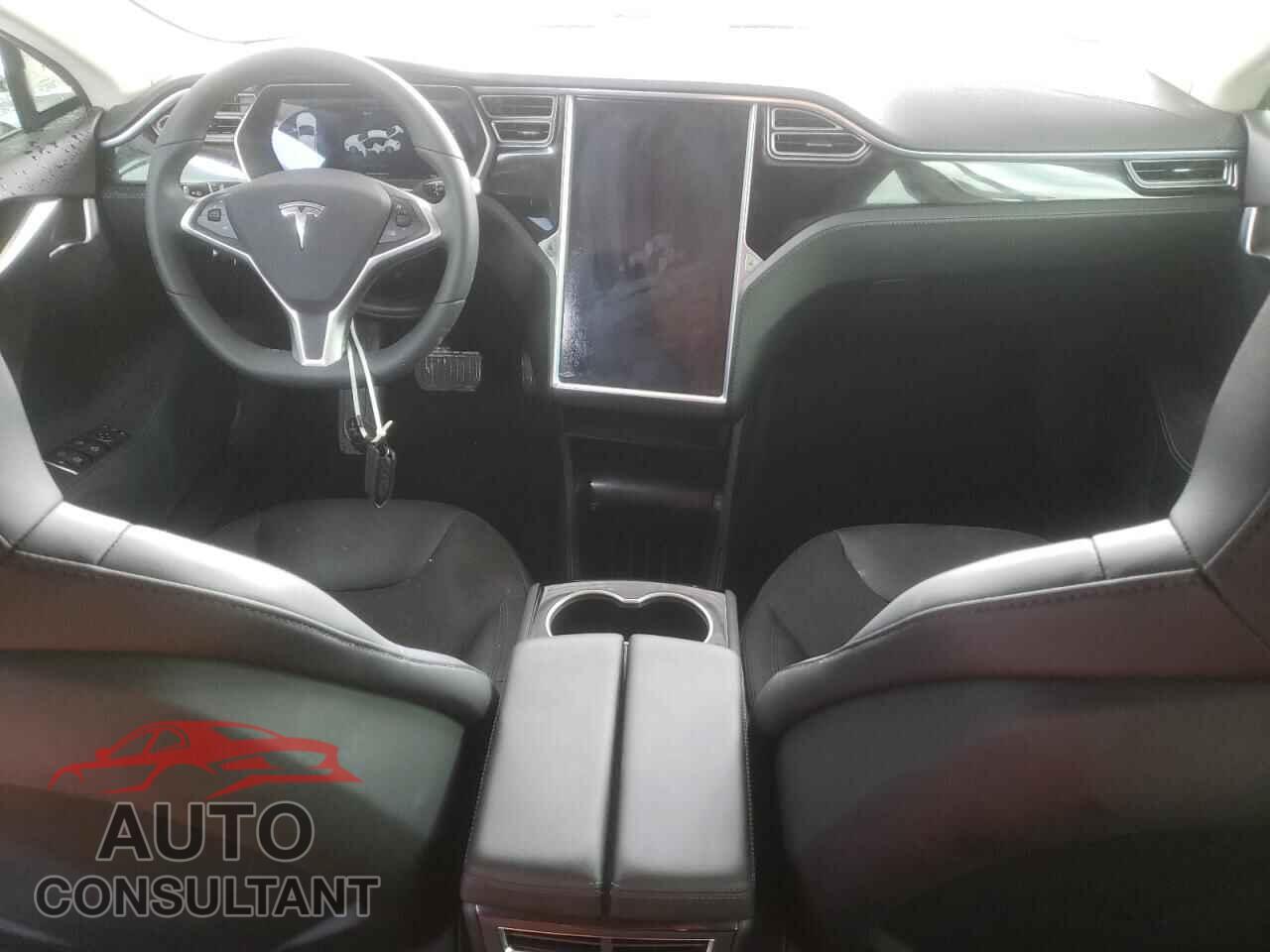TESLA MODEL S 2015 - 5YJSA1H28FF086847