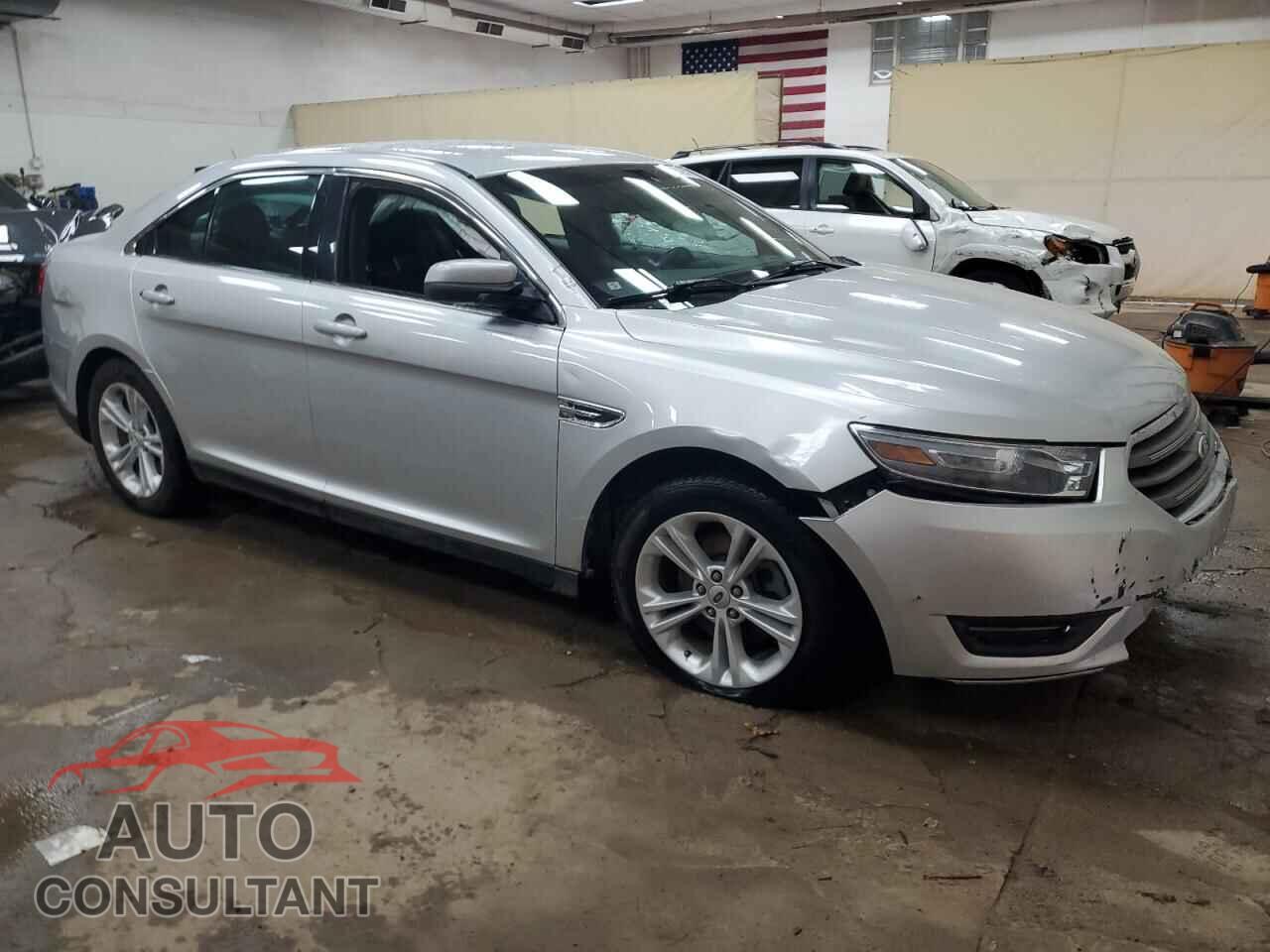 FORD TAURUS 2014 - 1FAHP2E85EG133799