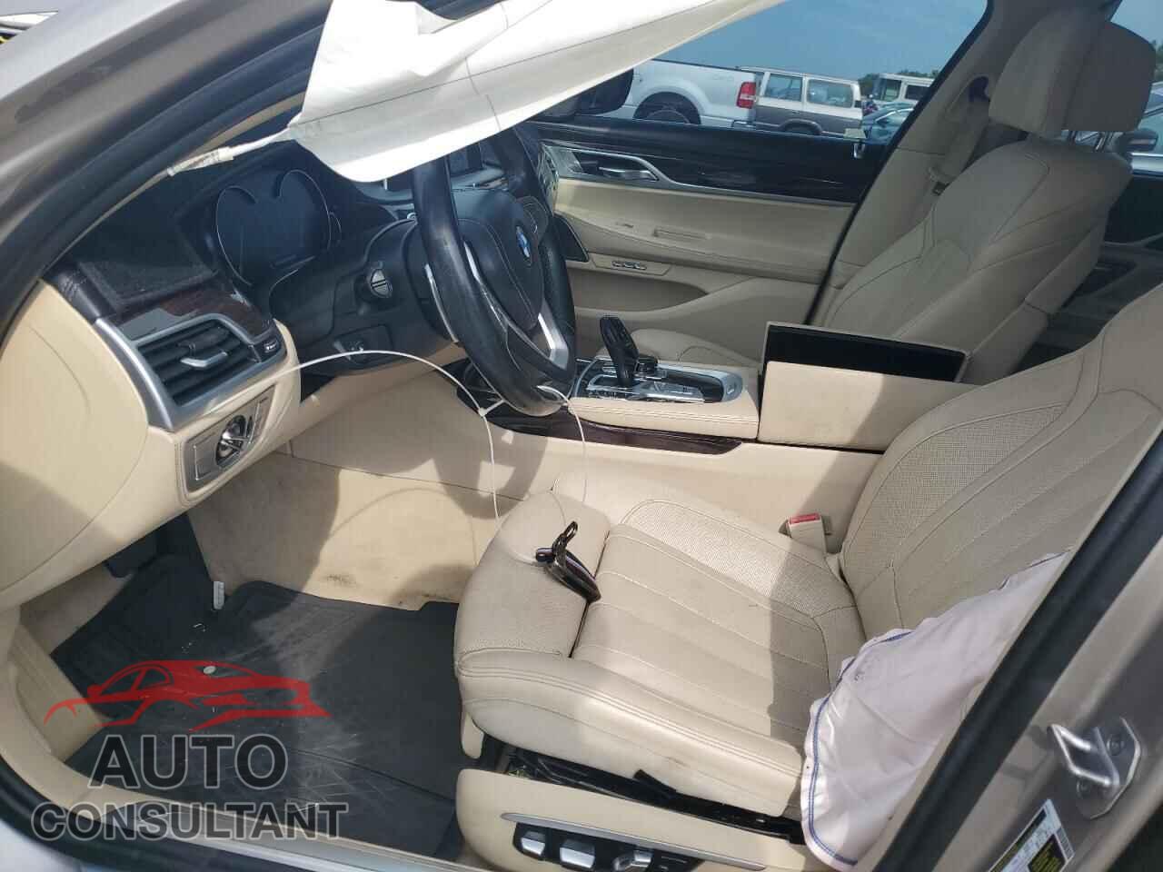 BMW 7 SERIES 2017 - WBA7E2C3XHG741287