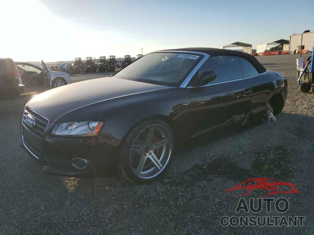 AUDI A5 2011 - WAUAFAFH4BN008126