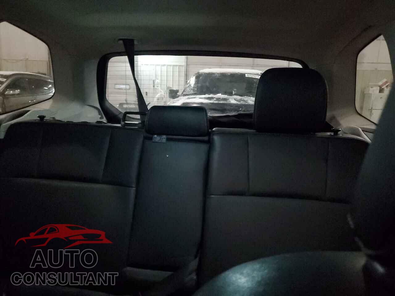 SUBARU FORESTER 2018 - JF2SJARC0JH590133