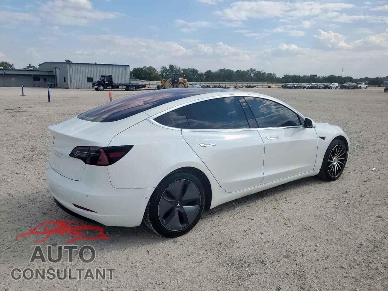 TESLA MODEL 3 2018 - 5YJ3E1EA3JF019778