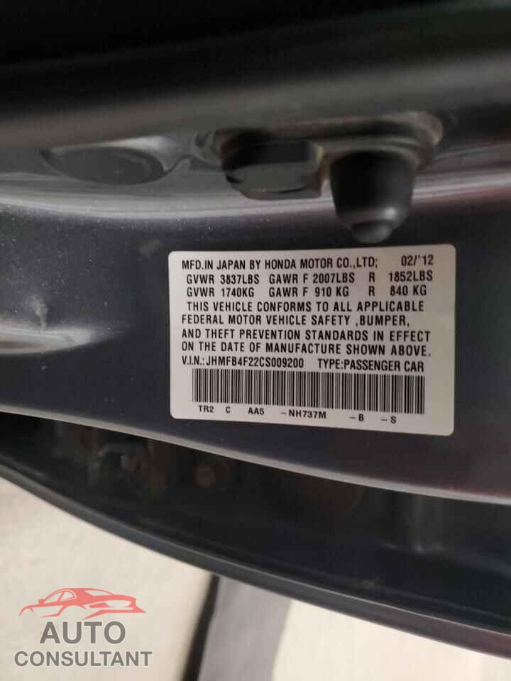 HONDA CIVIC 2012 - JHMFB4F22CS009200