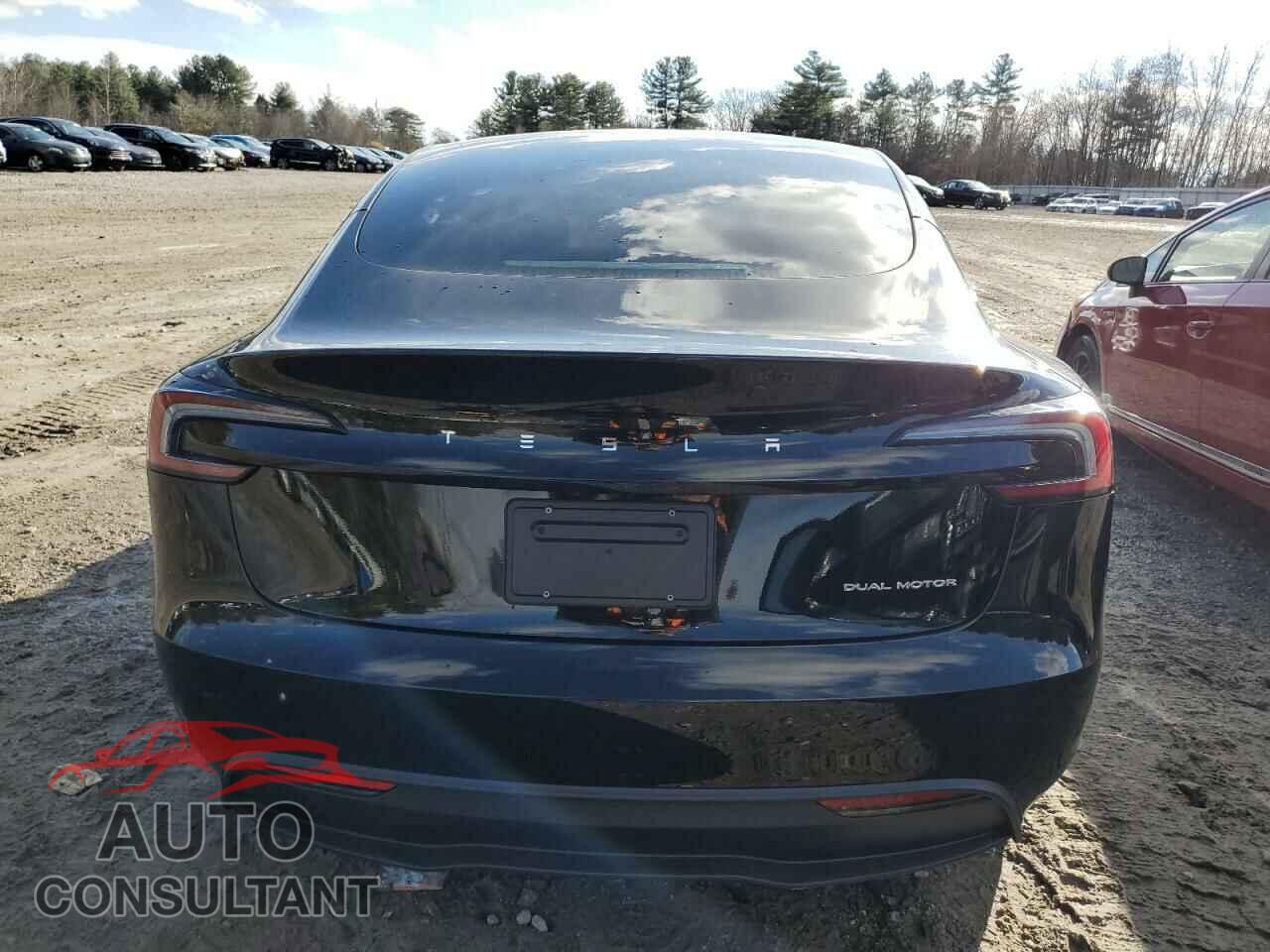 TESLA MODEL 3 2024 - 5YJ3E1EB5RF815615