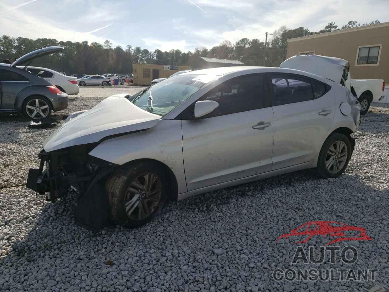 HYUNDAI ELANTRA 2020 - 5NPD84LF4LH535857