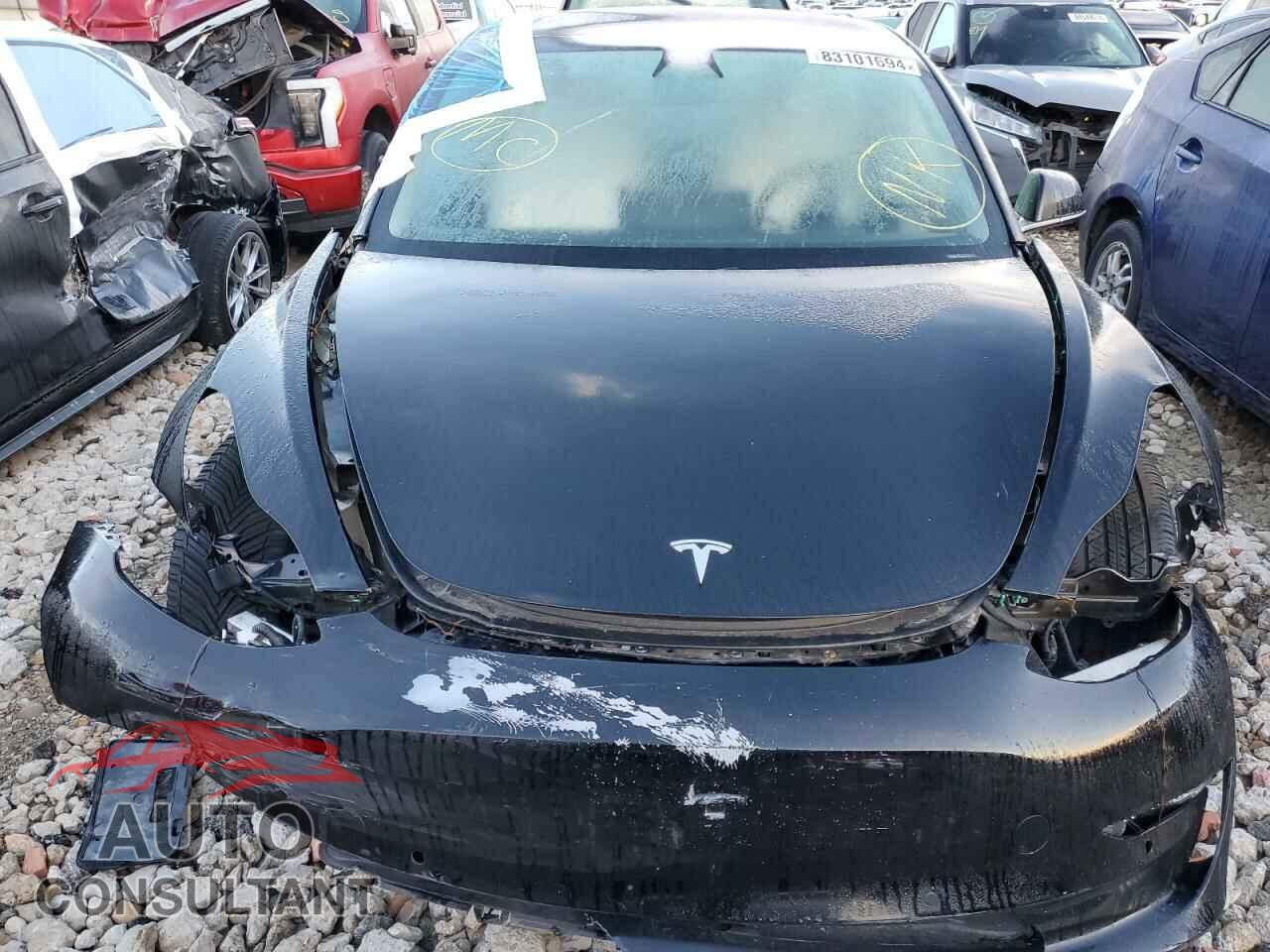 TESLA MODEL 3 2019 - 5YJ3E1EA1KF415368