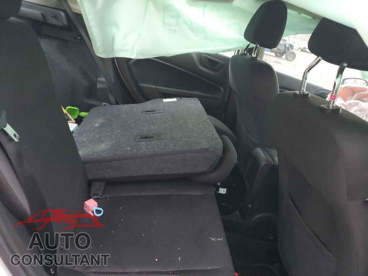 FORD FIESTA 2017 - 3FADP4EJ9HM168577