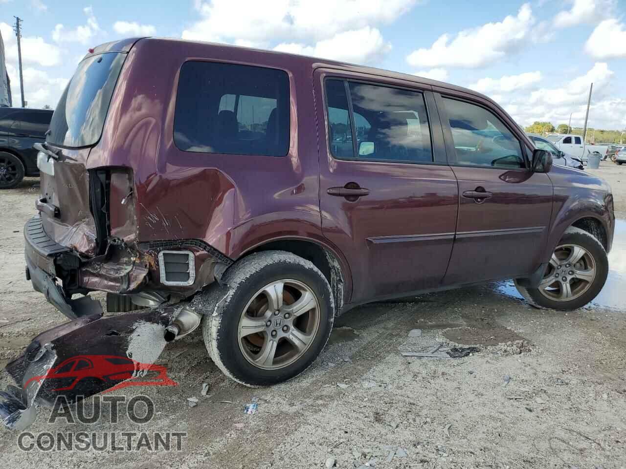 HONDA PILOT 2015 - 5FNYF3H53FB030588