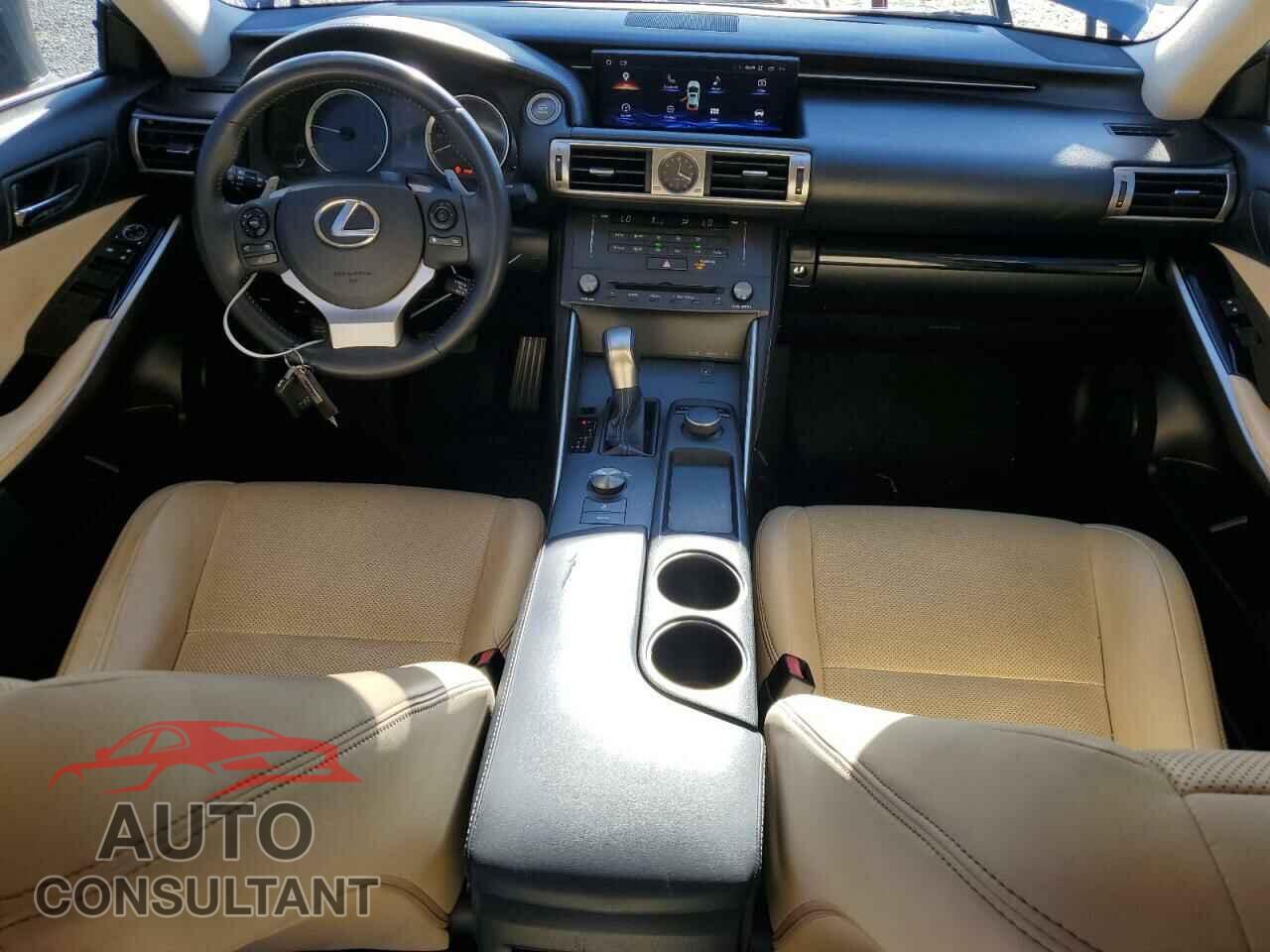 LEXUS IS 2015 - JTHBF1D25F5045910