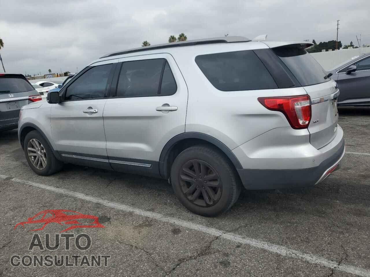 FORD EXPLORER 2017 - 1FM5K7D83HGB31852