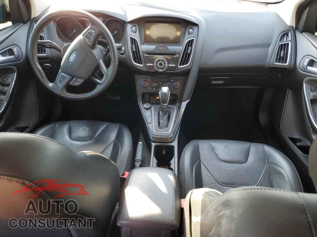 FORD FOCUS 2017 - 1FADP3J26HL222864