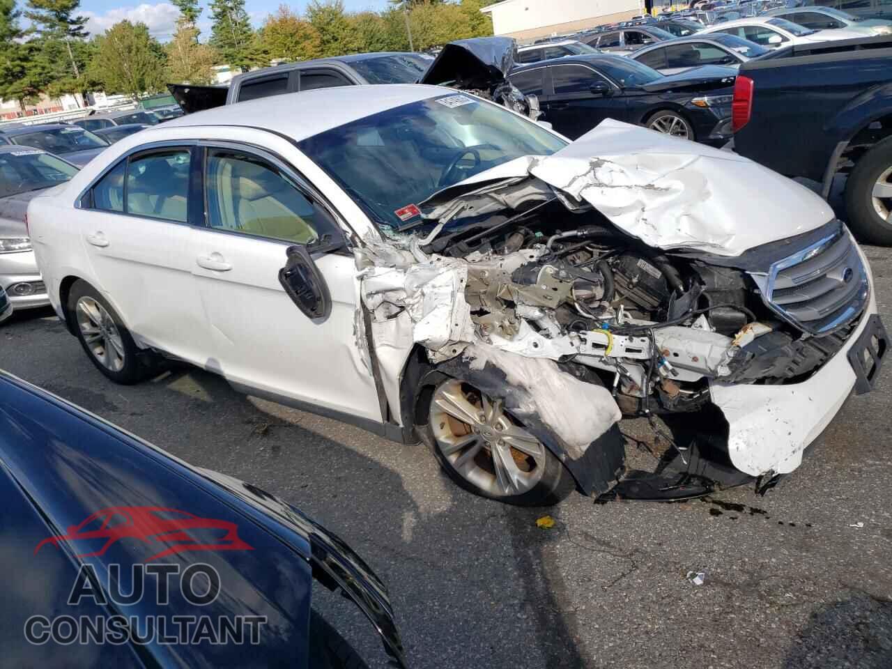 FORD TAURUS 2013 - 1FAHP2E83DG221510
