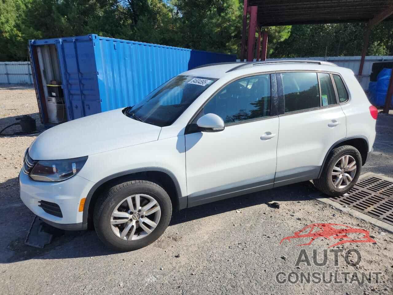 VOLKSWAGEN TIGUAN 2015 - WVGAV7AX7FW504623