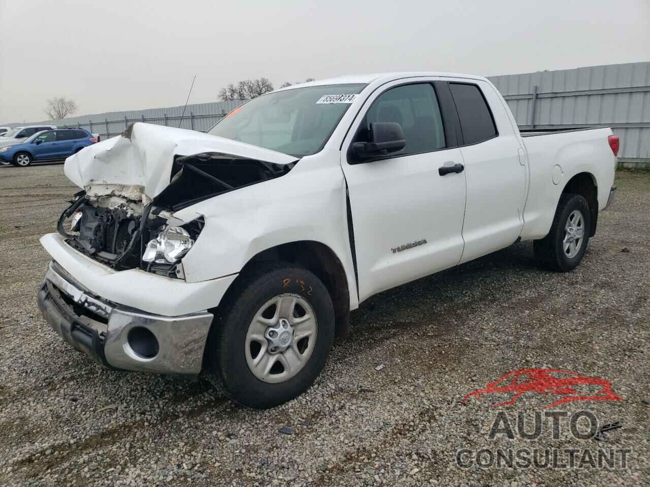 TOYOTA TUNDRA 2011 - 5TFRM5F13BX022058