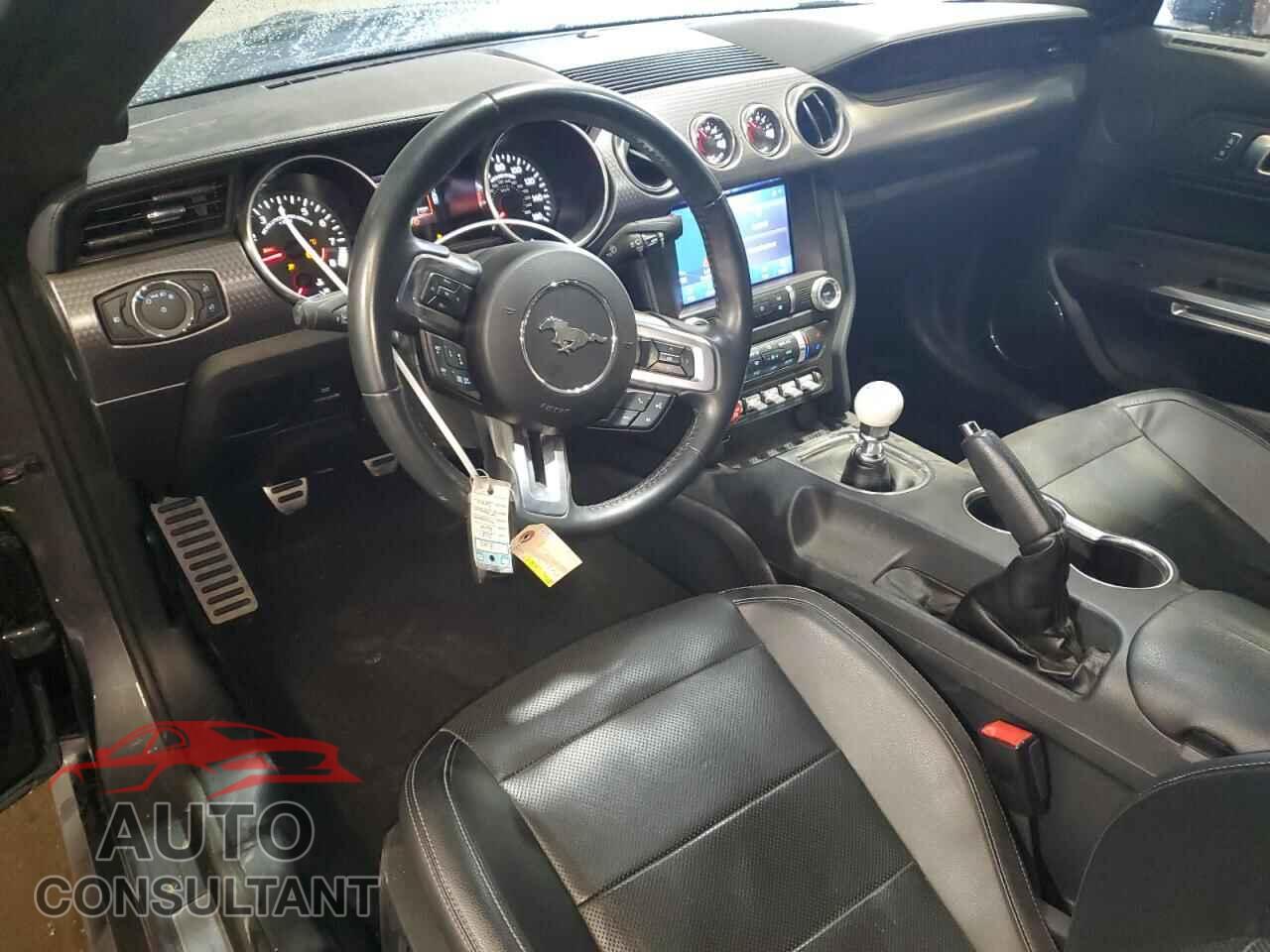 FORD MUSTANG 2021 - 1FA6P8CF9M5111813