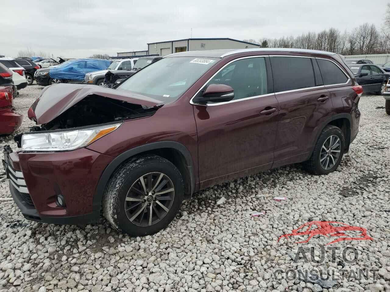 TOYOTA HIGHLANDER 2018 - 5TDJZRFH3JS815027