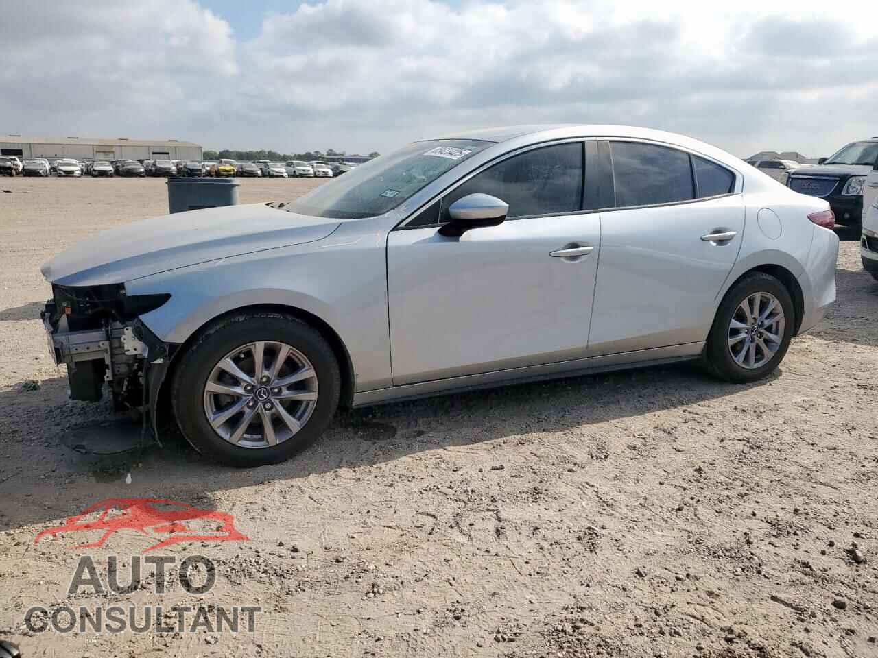 MAZDA 3 2021 - 3MZBPAA7XMM206657