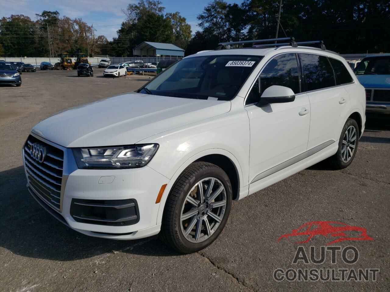 AUDI Q7 2017 - WA1LAAF79HD021755