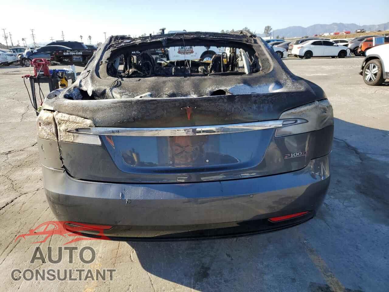 TESLA MODEL S 2017 - 5YJSA1E40HF236023