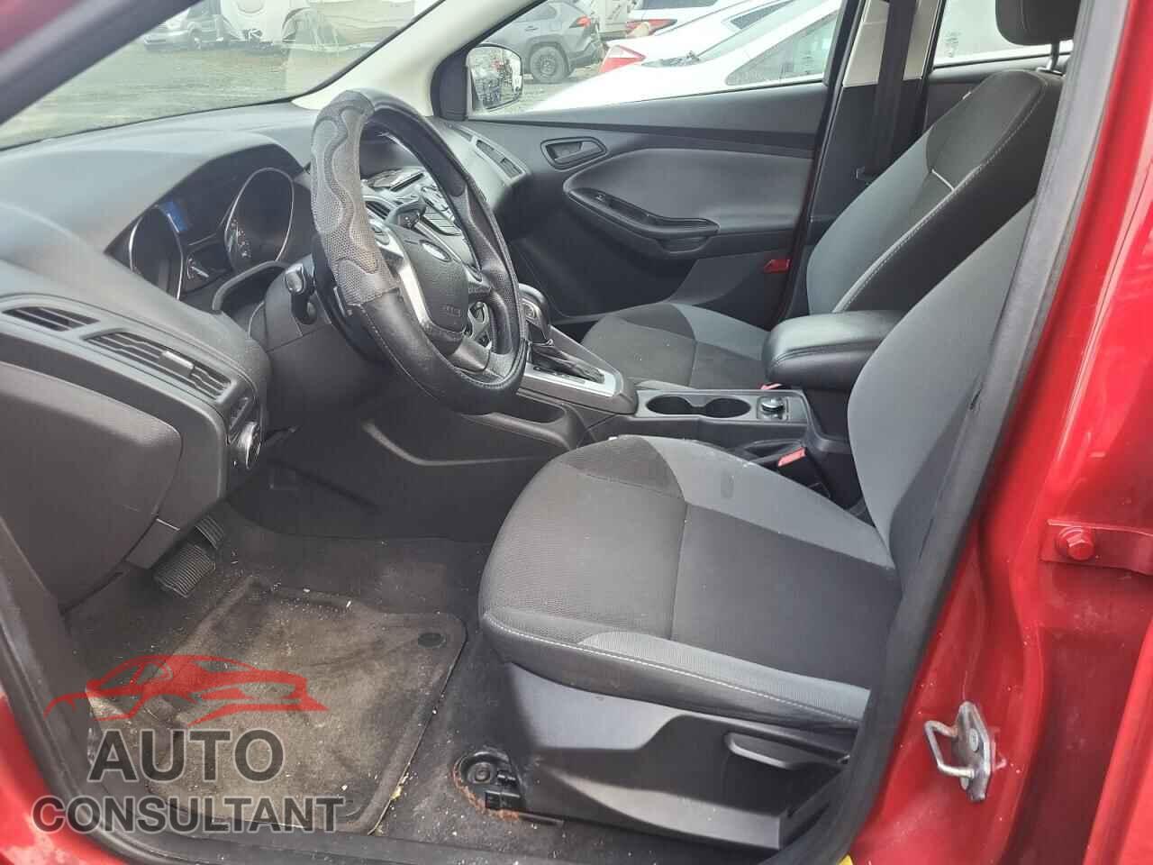 FORD FOCUS 2012 - 1FAHP3F2XCL364458