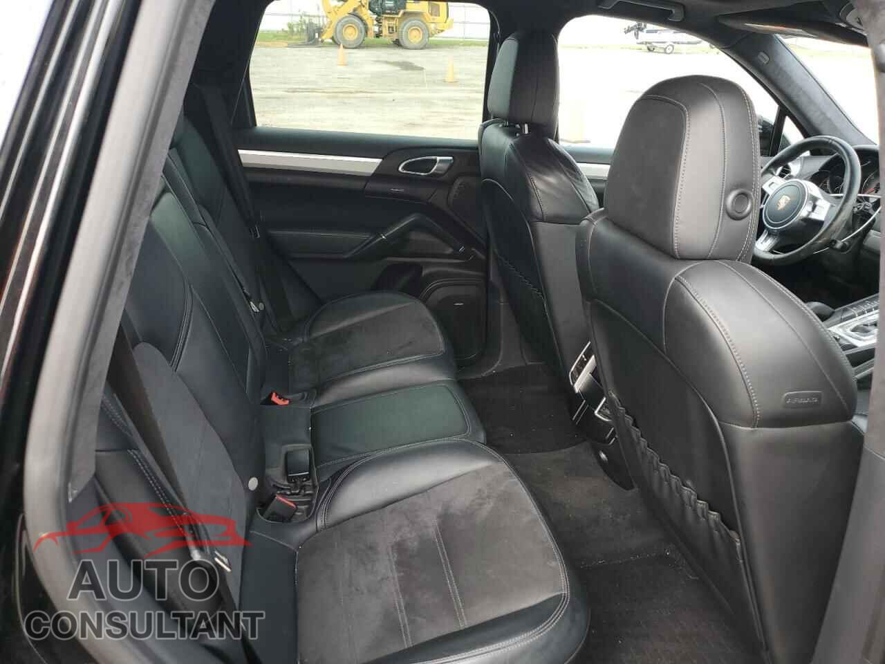 PORSCHE CAYENNE 2013 - WP1AD2A23DLA73998