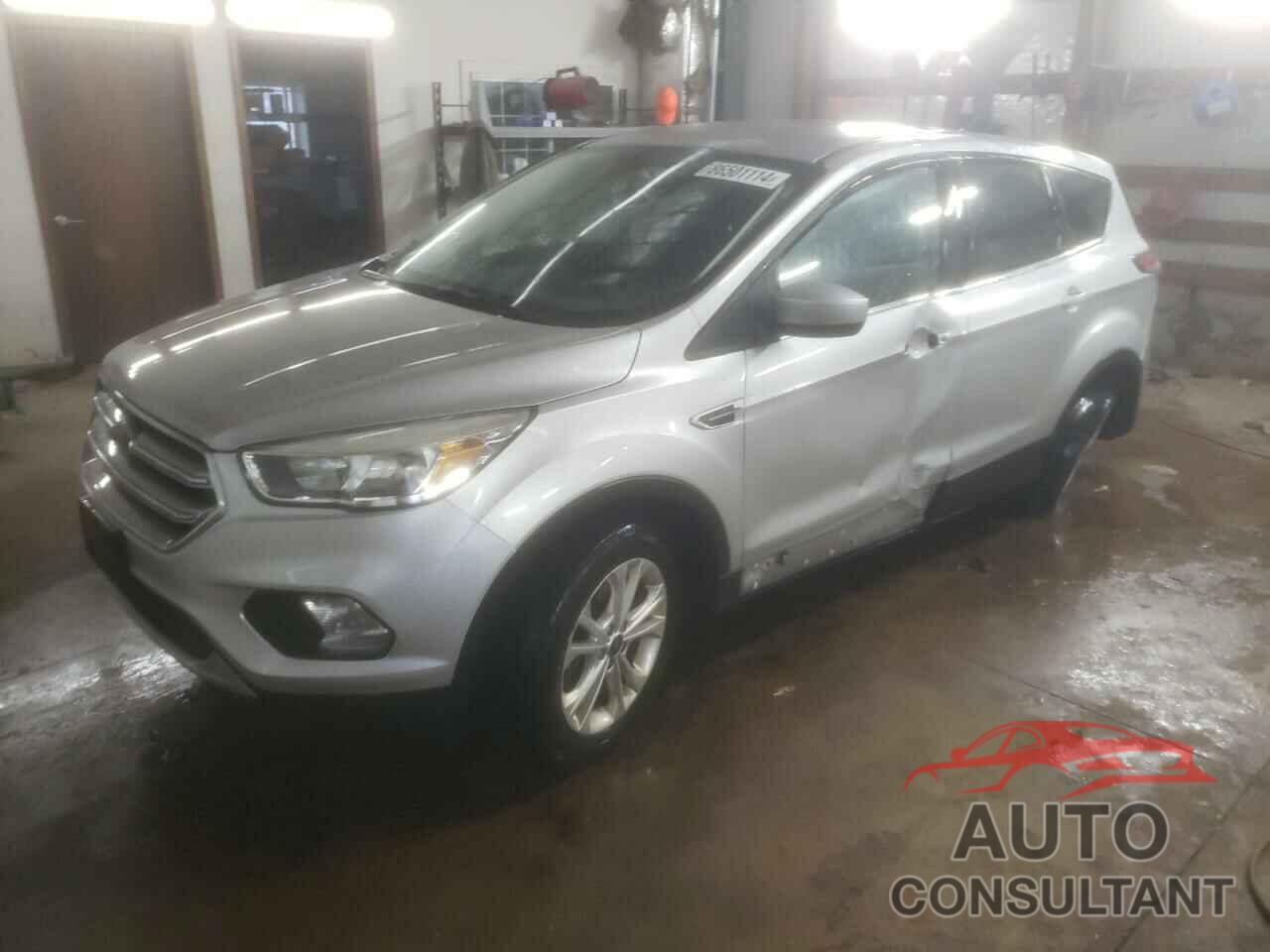 FORD ESCAPE 2017 - 1FMCU9GD0HUA92418