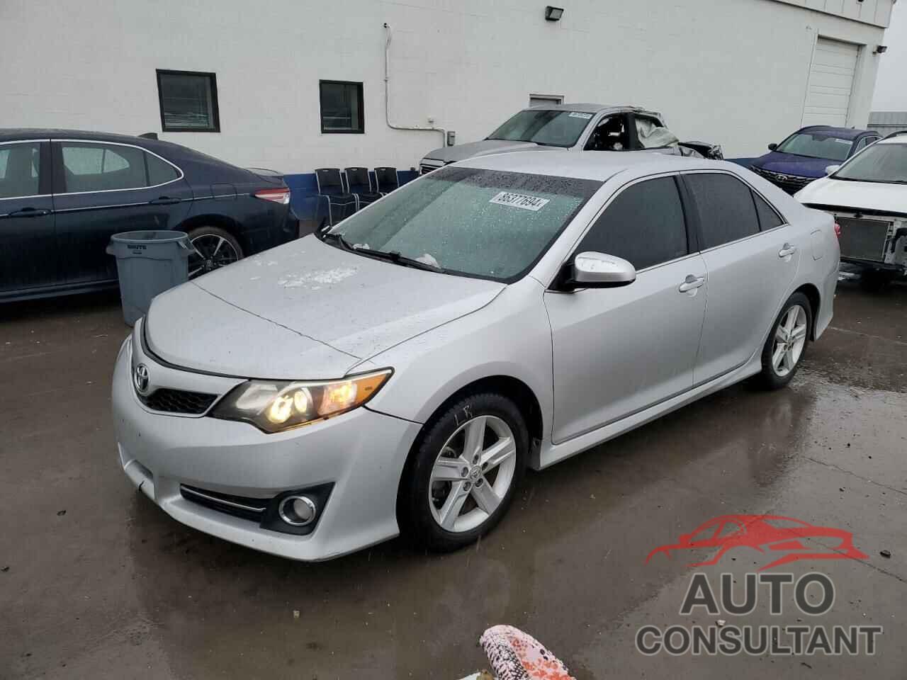 TOYOTA CAMRY 2012 - 4T1BF1FK0CU061556