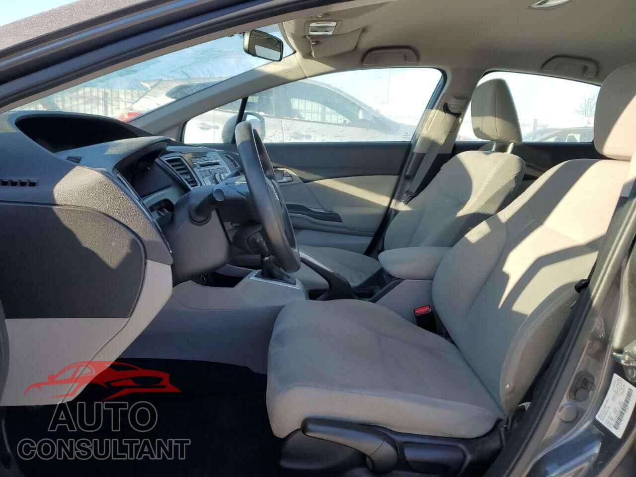HONDA CIVIC 2013 - 2HGFB2E45DH036068