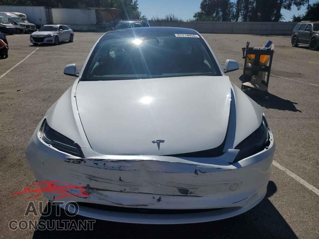 TESLA MODEL 3 2024 - 5YJ3E1EA7RF774105