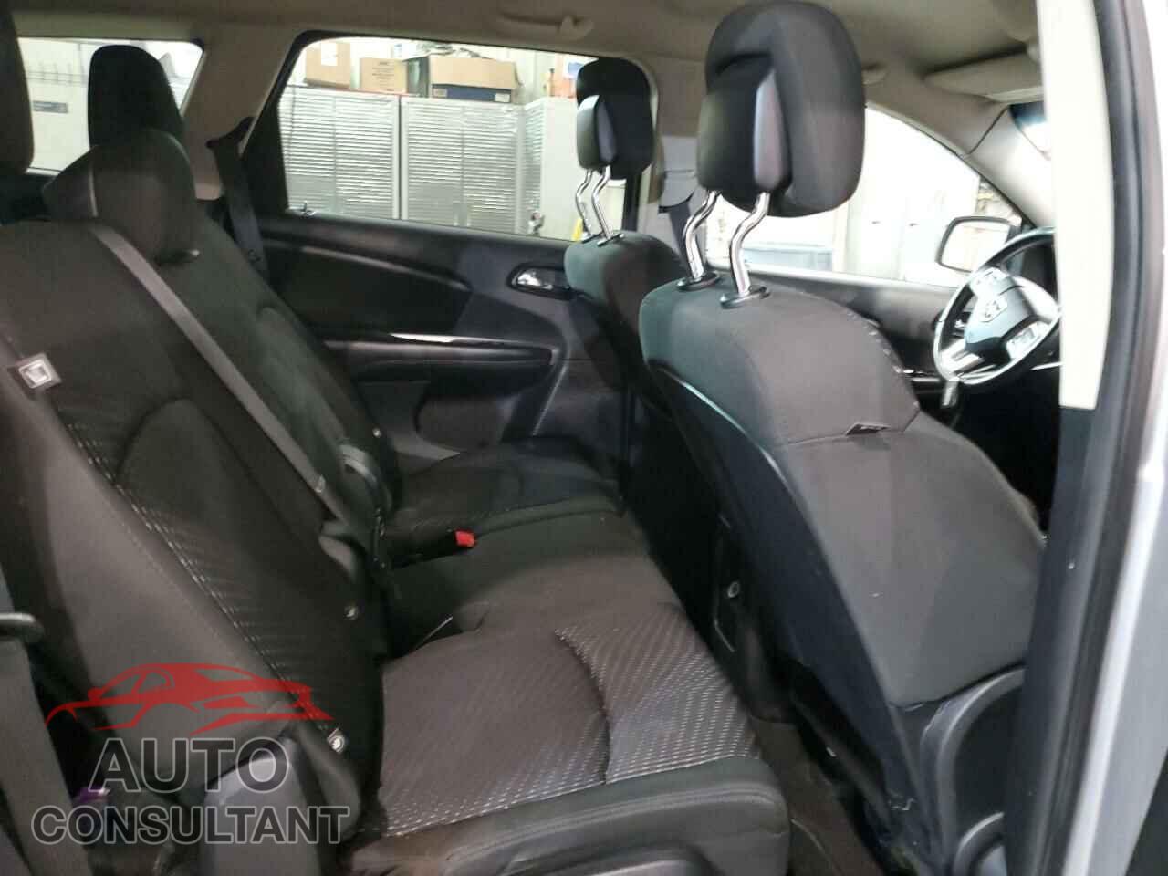 DODGE JOURNEY 2015 - 3C4PDCBB9FT694895