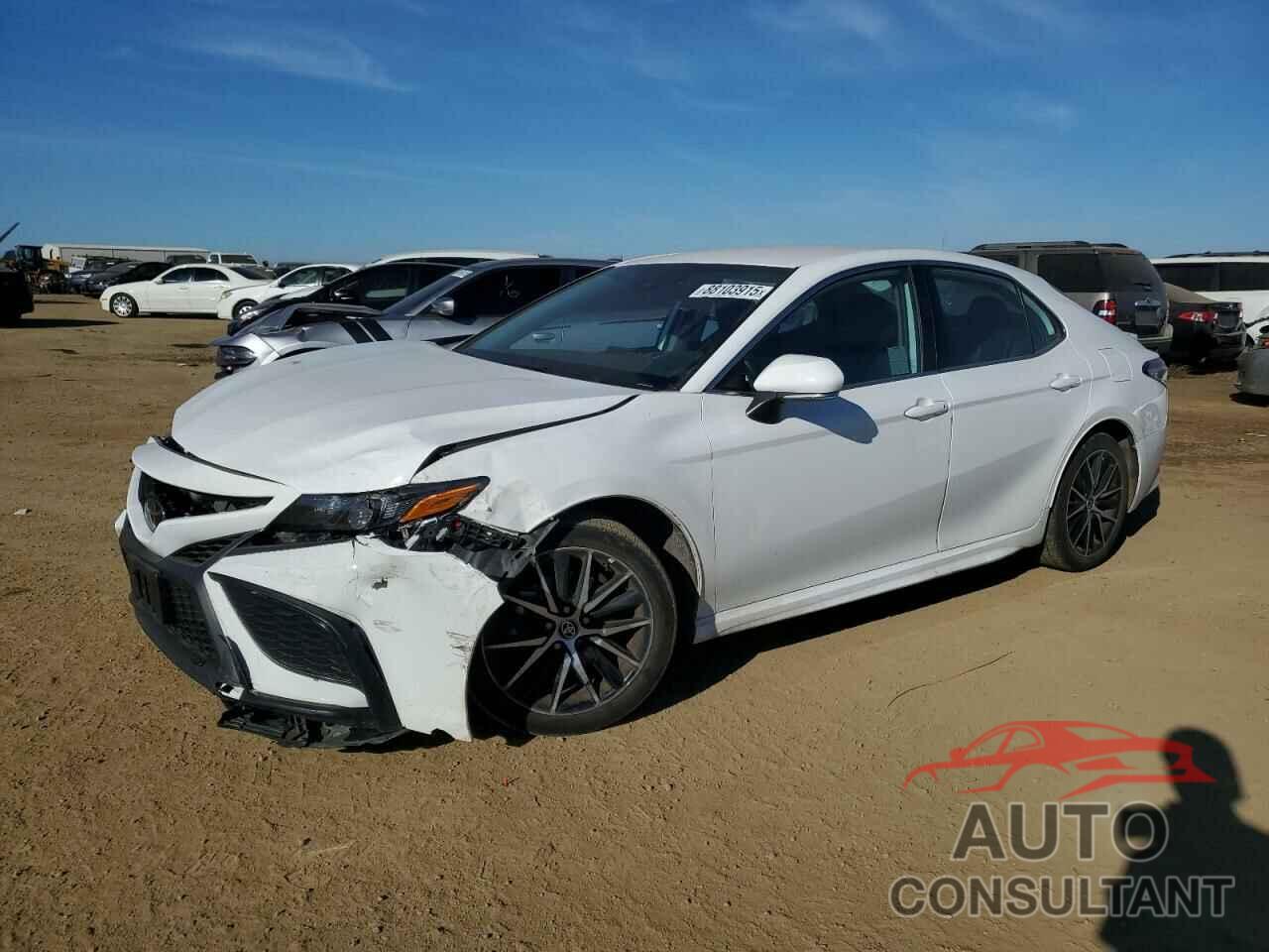 TOYOTA CAMRY 2023 - 4T1G11AK6PU788802