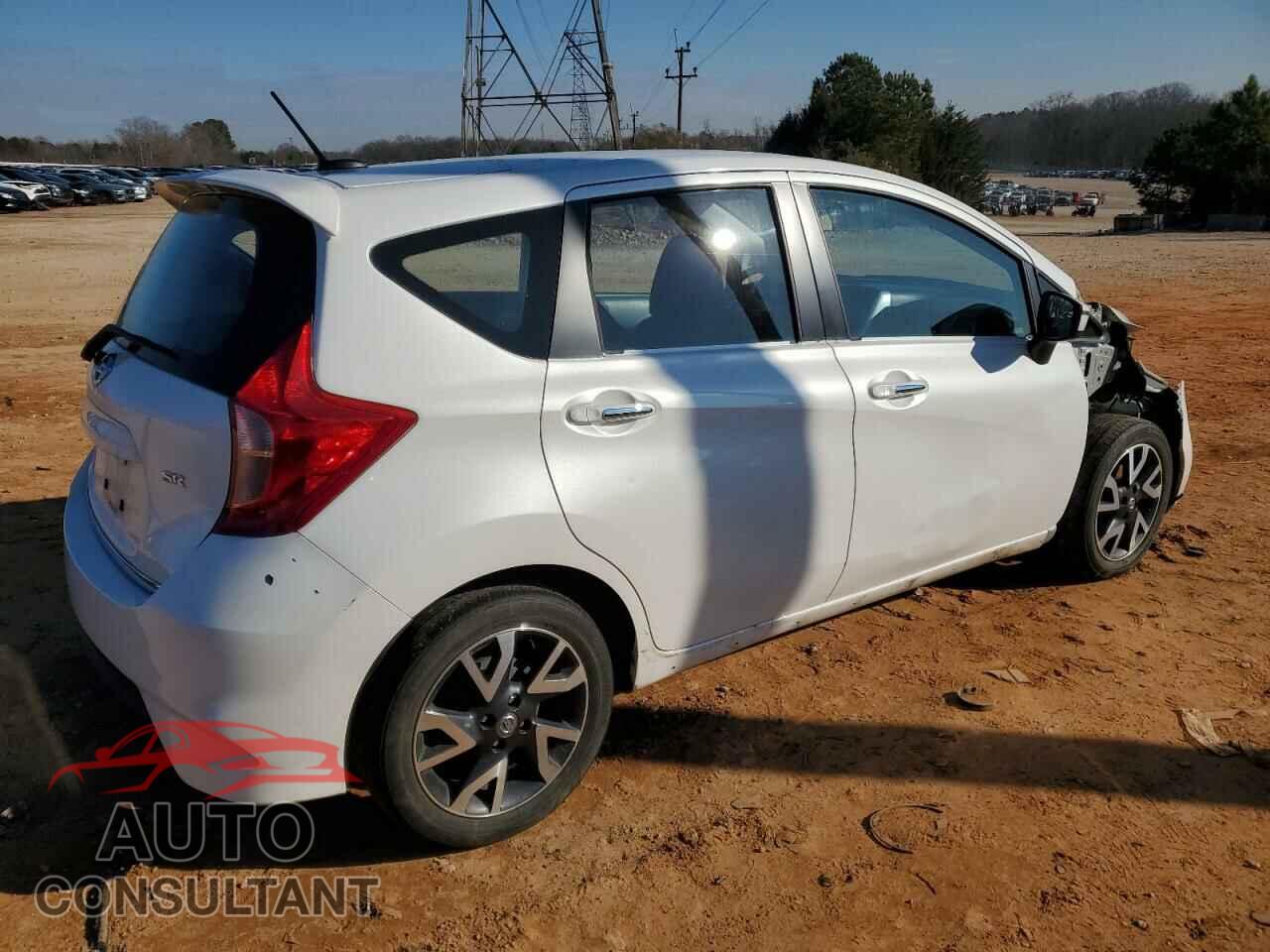NISSAN VERSA 2017 - 3N1CE2CP5HL353631