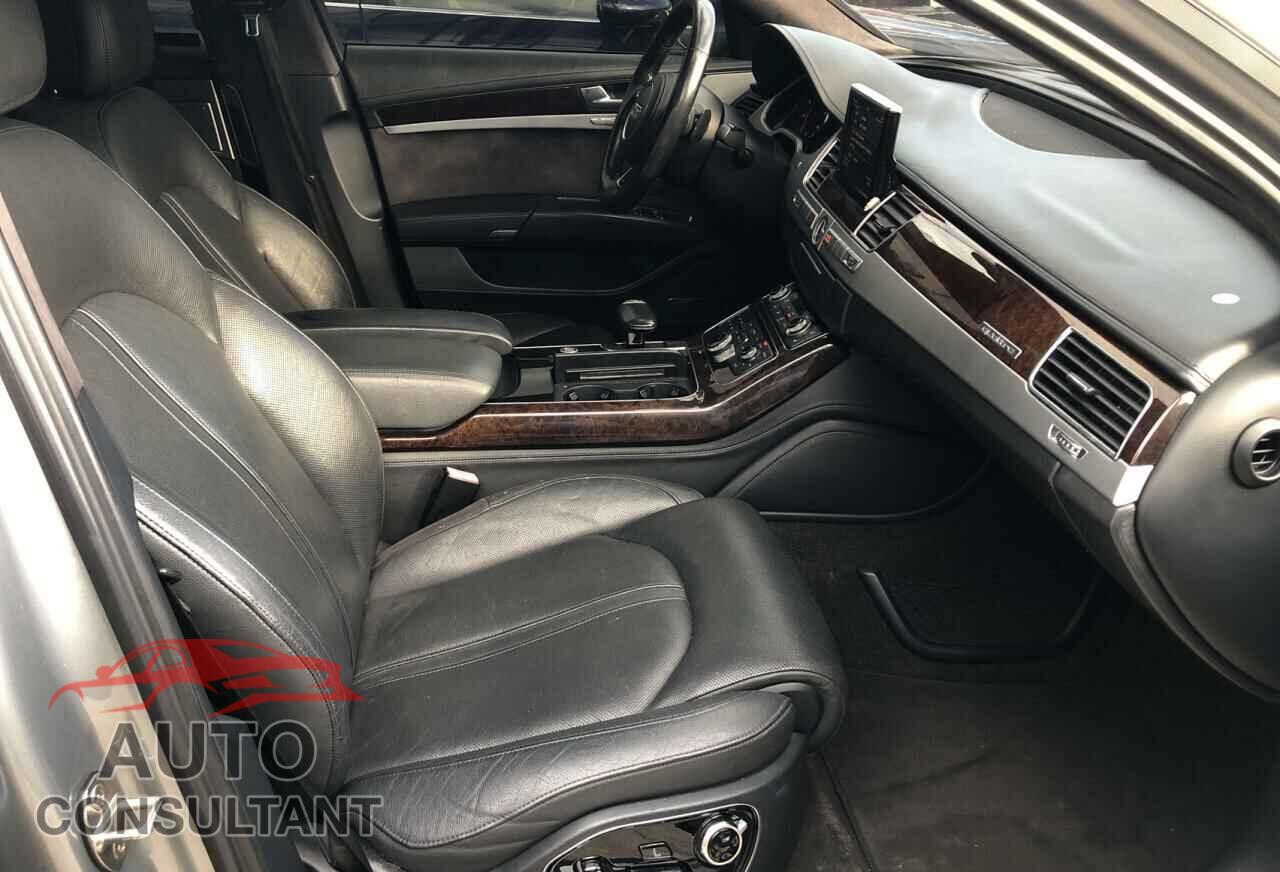 AUDI A8 2012 - WAUAVAFD2CN028862