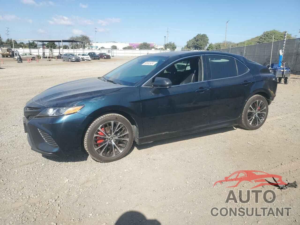 TOYOTA CAMRY 2020 - 4T1G11AK1LU956453