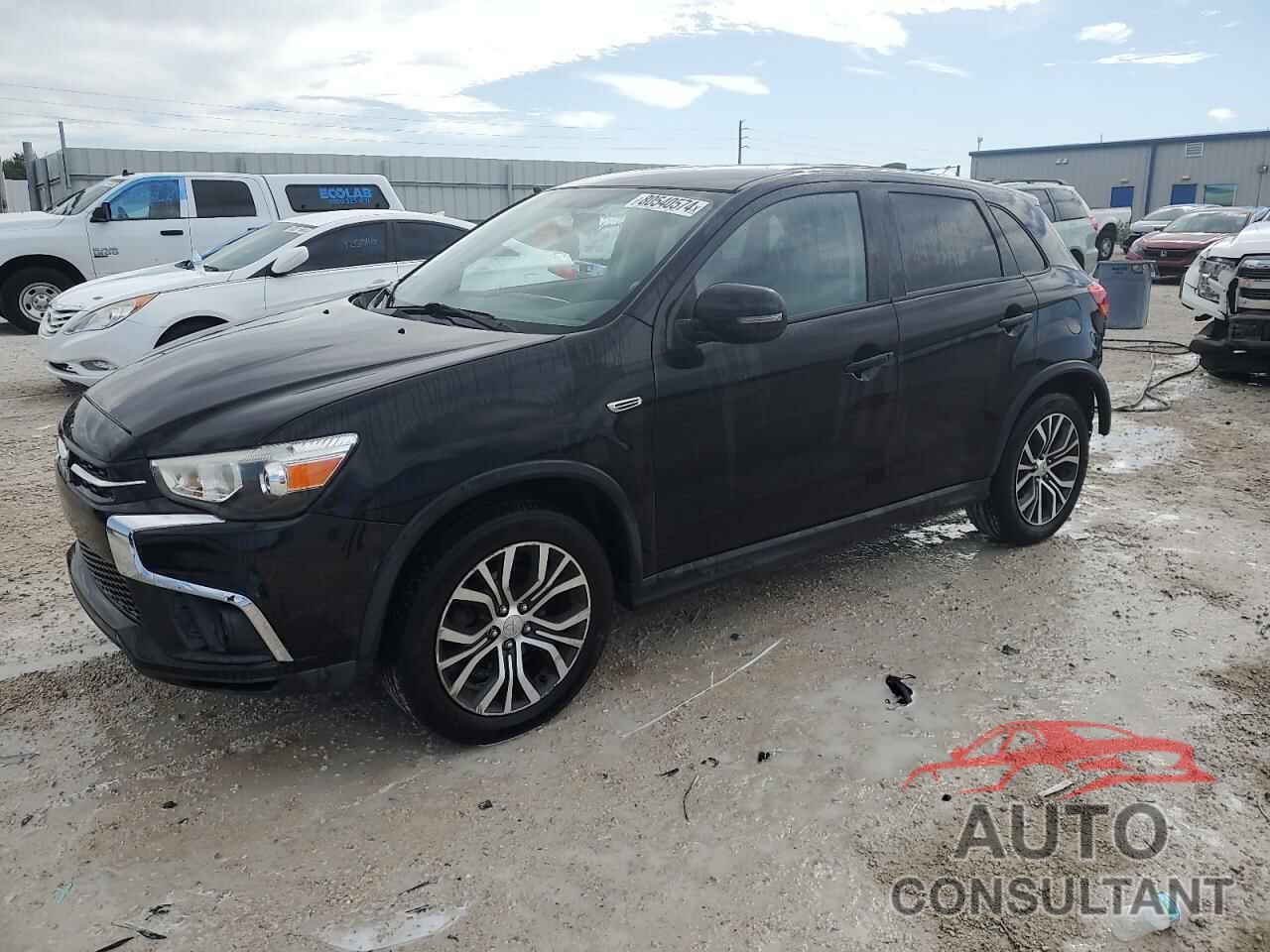 MITSUBISHI OUTLANDER 2018 - JA4AP3AU4JZ000786