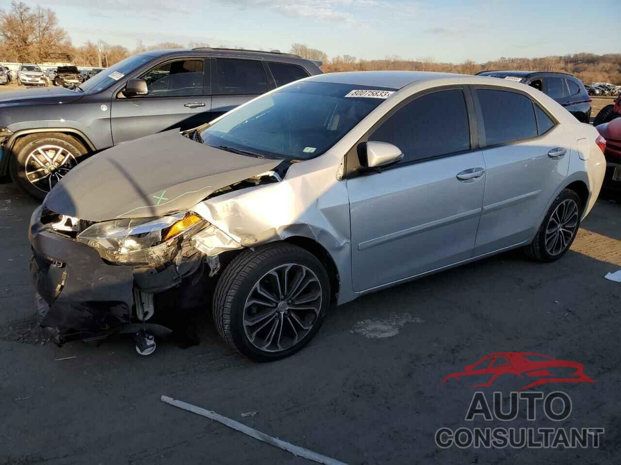 TOYOTA COROLLA 2015 - 5YFBURHE0FP235370