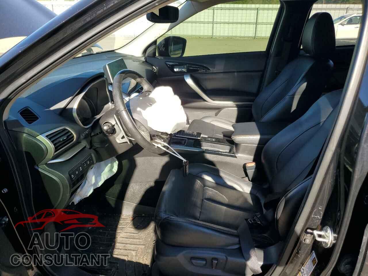 MITSUBISHI ECLIPSE 2019 - JA4AT5AA2KZ000364