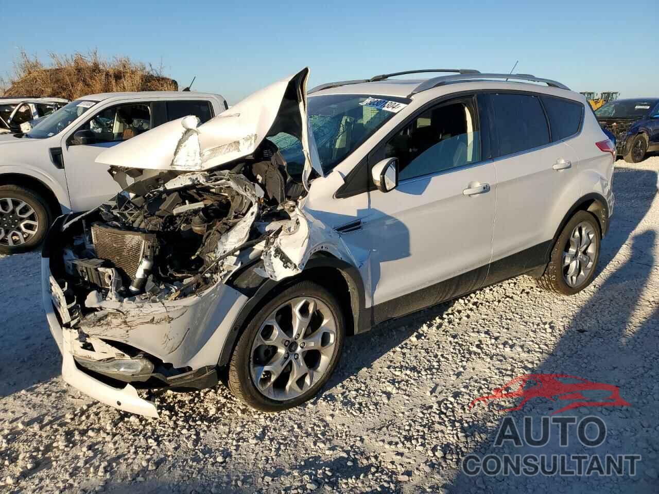 FORD ESCAPE 2016 - 1FMCU0J99GUC57980