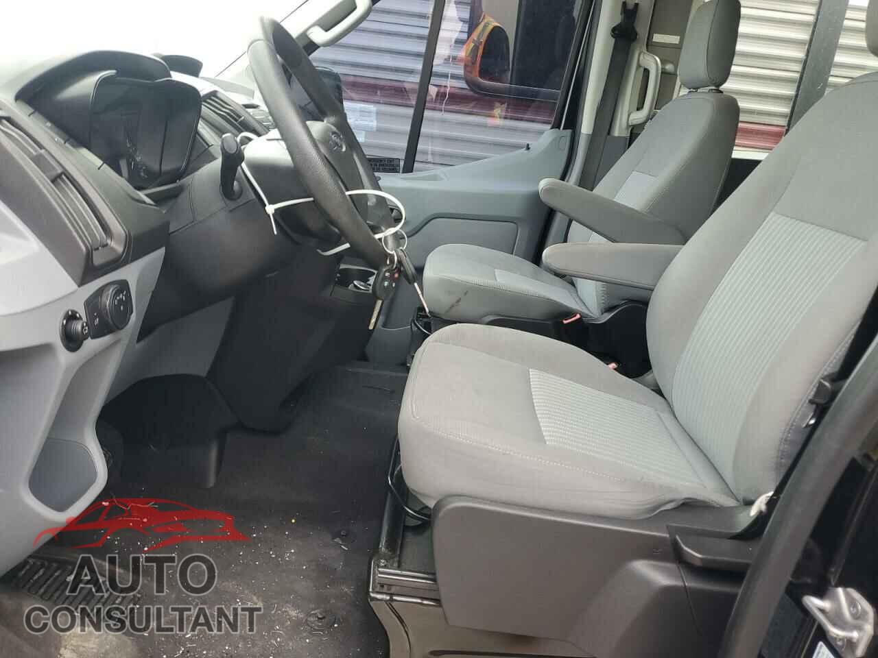 FORD TRANSIT 2019 - 1FBVU4XM1KKA23695