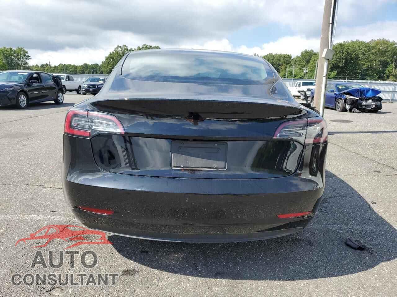 TESLA MODEL 3 2023 - 5YJ3E1EA6PF438121