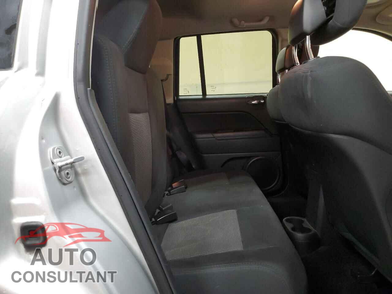 JEEP COMPASS 2011 - 1J4NT1FB6BD260856