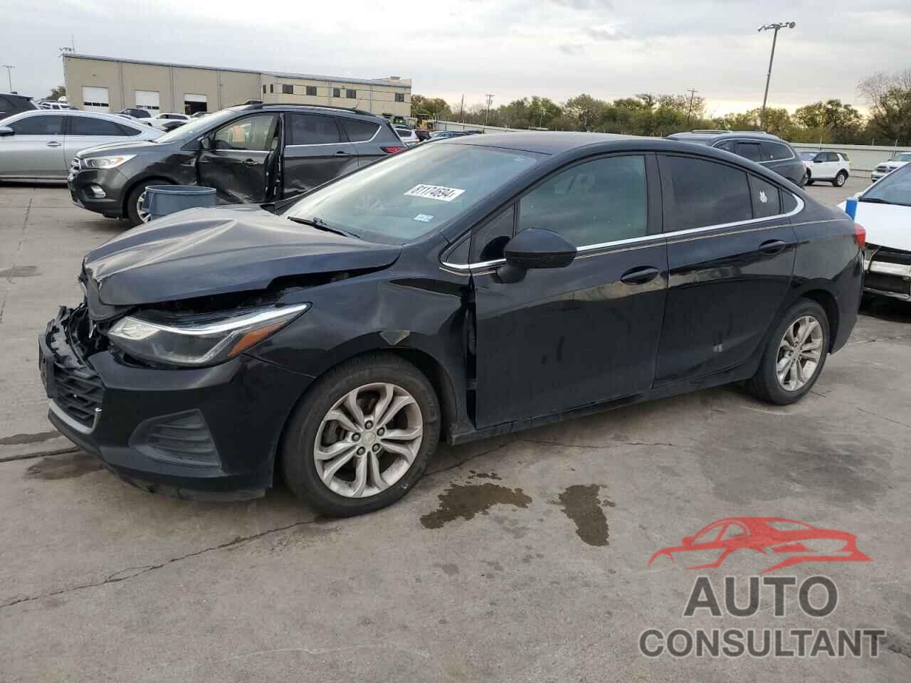 CHEVROLET CRUZE 2019 - 1G1BE5SM2K7102426