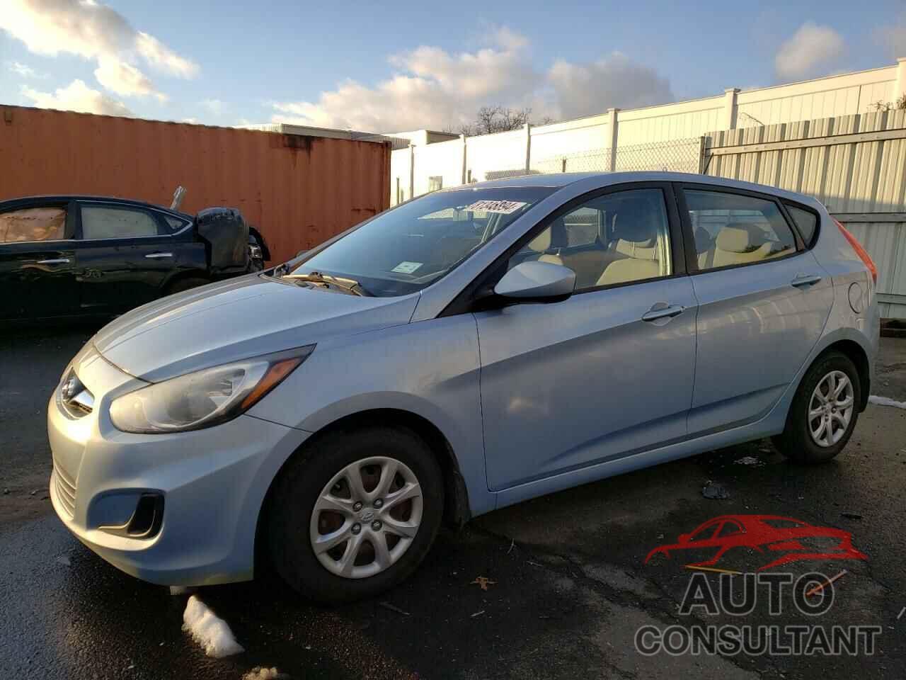 HYUNDAI ACCENT 2013 - KMHCT5AE2DU068404