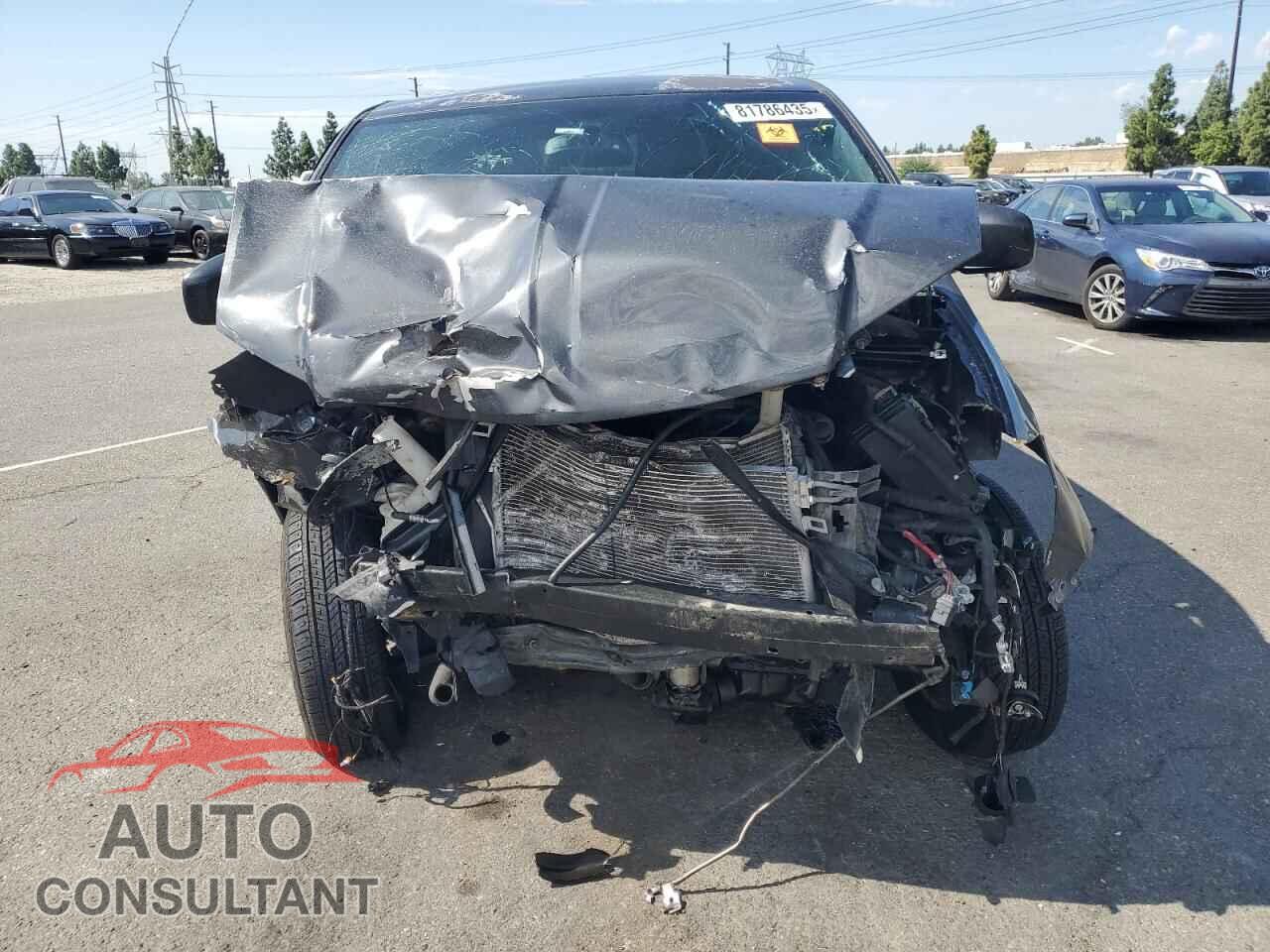 DODGE CARAVAN 2011 - 2D4RN7DG5BR765757