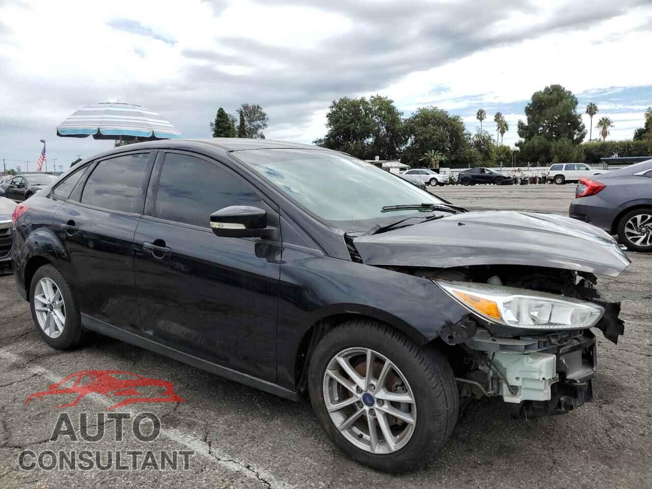 FORD FOCUS 2017 - 1FADP3F20HL216177
