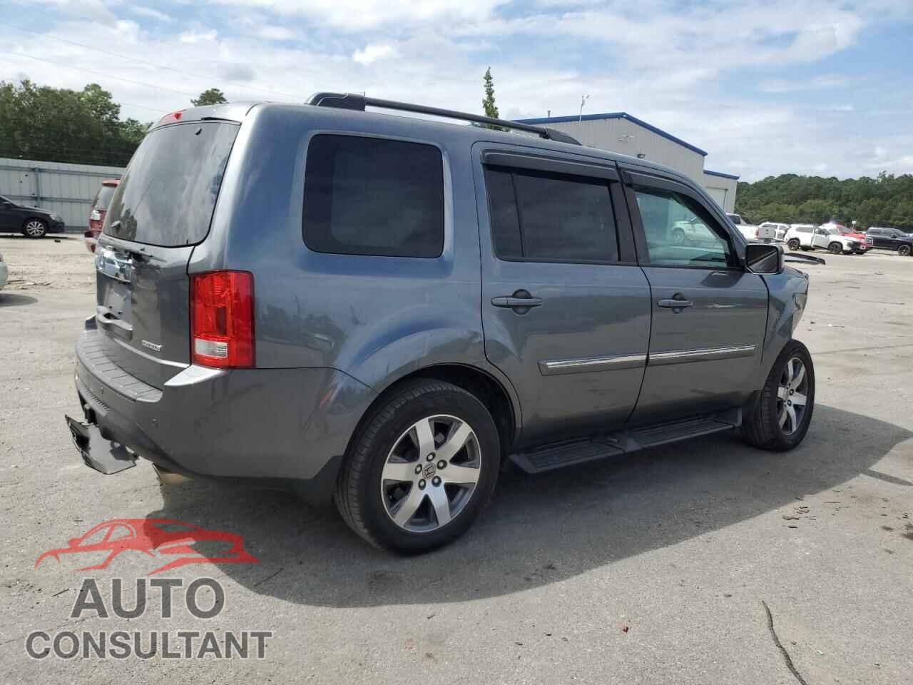 HONDA PILOT 2013 - 5FNYF3H90DB035487